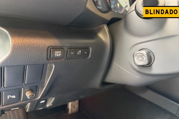 LEXUS IS250 F-SPORT 2.5 V6 24V GASOLINA 4P AUTOMÁTICO 2013/2014